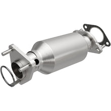 Load image into Gallery viewer, MagnaFlow 05-17 Nissan Frontier 4.0L Direct Fit Converter - 5582665