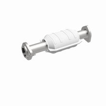 Load image into Gallery viewer, MagnaFlow Direct Fit Catalytic Converter 01/20/00-01 Jeep Cherokee 4.0L Rear (49 State) - 93208