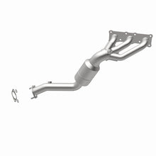 Load image into Gallery viewer, MagnaFlow Direct Fit Catalytic Converter 2008-2010 BMW 528i/528i xDrive 3.0L Underbody - 5531222