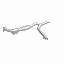 Load image into Gallery viewer, MagnaFlow Direct Fit Catalytic Converter 01-03 F150 5.4 Passenger Side OEM - 49622