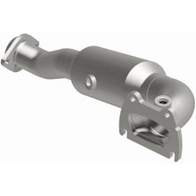 Load image into Gallery viewer, MagnaFlow 15-17 Ram 1500 3.6L Direct Fit Converter - 5551998