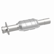 Load image into Gallery viewer, MagnaFlow Direct Fit Catalytic Converter 92-94 GM S10 Blazer Bravada - 93485