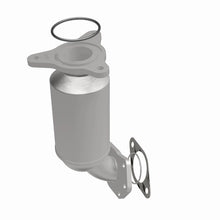 Load image into Gallery viewer, MagnaFlow 14-15 Chevrolet Impala 2.5L Direct Fit Converter - 551889