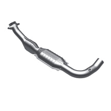 Load image into Gallery viewer, MagnaFlow Direct Fit Catalytic Converter 97-99 E-150/250 D/S 4.6L - 93390