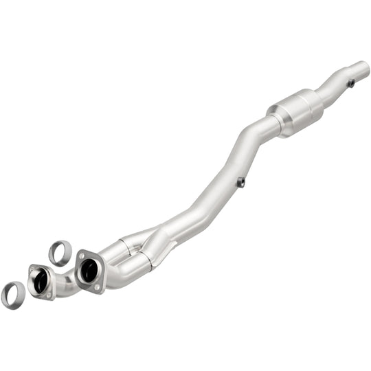 MagnaFlow 96-98 BMW 740iL 4.4L Direct Fit Converter - 4481682