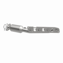 Load image into Gallery viewer, MagnaFlow 11-13 QX56 V8 5.6 OEM Manifold Direct Fit Converter - 22-035