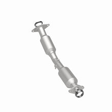 Load image into Gallery viewer, Magnaflow 13-15 Nissan Sentra 1.8L California Grade CARB Compliant DF Catalytic Converter - 5411710