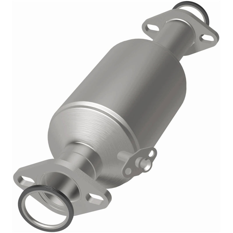 MagnaFlow Direct Fit Catalytic Converter 81-83 Toyota Pick Up 2.4L - 3391895