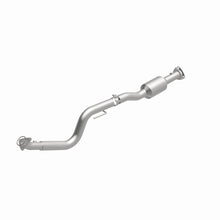 Load image into Gallery viewer, MagnaFlow 2009 Chevrolet Express 4500 V8 6.0L Right Underbody Catalytic Converter - 280428