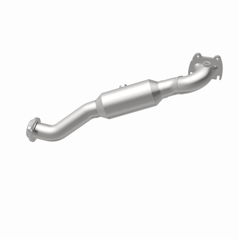 MagnaFlow Direct Fit Catalytic Converter 15-19 Ram 1500 3.6L OEM Grade Fed/EPA Compliant Manifold - 22-177
