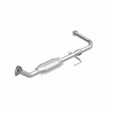 Load image into Gallery viewer, MagnaFlow Direct Fit Catalytic Converter 00-04 Toyota Tundra V8 4.7L Gas - 24404