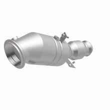 Load image into Gallery viewer, MagnaFlow Direct Fit Catalytic Converter 2016 BMW 428i 2.0L Underbody - 52257