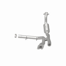 Load image into Gallery viewer, MagnaFlow Direct Fit Catalytic Converter 2017 F-150 3.5 OEM Underbody - 52592
