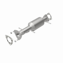 Load image into Gallery viewer, MagnaFlow California Grade Catalytic Converter Direct Fit 96-97 GMC Sonoma / Chevrolet S10 - 4451484