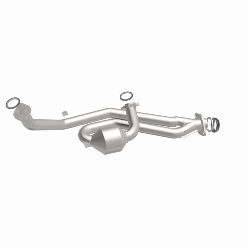 MagnaFlow Direct Fit Catalytic Converter 01-03 Toyota Sienna 3.0L fr - 49986
