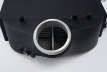 Load image into Gallery viewer, CSF 2014+ BMW M3/M4 (F8X) Top Mount Charge-Air-Cooler - Crinkle Black - 8082