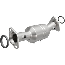 Load image into Gallery viewer, MagnaFlow Direct Fit Catalytic Converter 2010-2012 CX-7 2.5 L Underbody - 52222