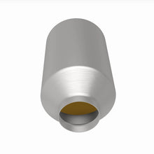 Load image into Gallery viewer, MagnaFlow GM 3500/4500 HD 6.0L 3in Universal Converter - 51809