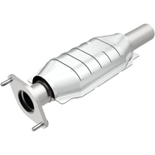 Load image into Gallery viewer, MagnaFlow Direct Fit Catalytic Converter 08-09 Ford Taurus 3.5L - 51808