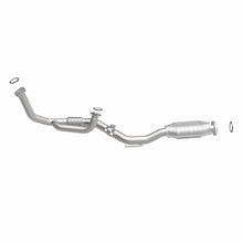 Load image into Gallery viewer, MagnaFlow Direct Fit Catalytic Converter 98-03 Avalon/Camry 3.0L - 51091