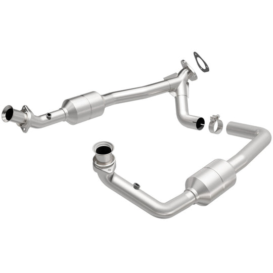 MagnaFlow Direct Fit Catalytic Converter 00-03 Ford E150 5.4L - 24307