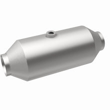 Load image into Gallery viewer, MagnaFlow MagnaFlow 2.5 in. OEM Grade Federal / EPA Compliant Universal Catalytic Converter - 51366