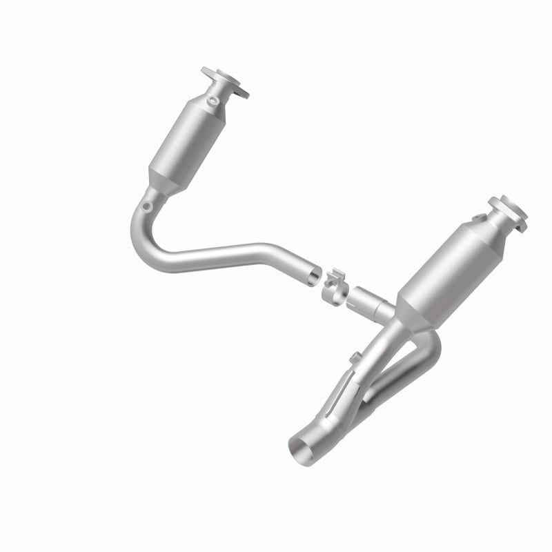 MagnaFlow Direct Fit Catalytic Converter California Grade 07-08 Dodge Durango 3.7L - 5551832