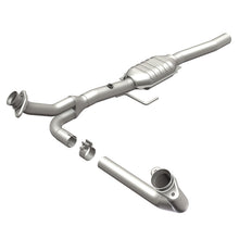 Load image into Gallery viewer, MagnaFlow Direct Fit Catalytic Converter 00-03 Dodge Dakota 3.9 2wd - 51874