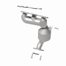 Load image into Gallery viewer, MagnaFlow 11-15 Toyota Sienna 3.5L Direct Fit Converter - 5582548