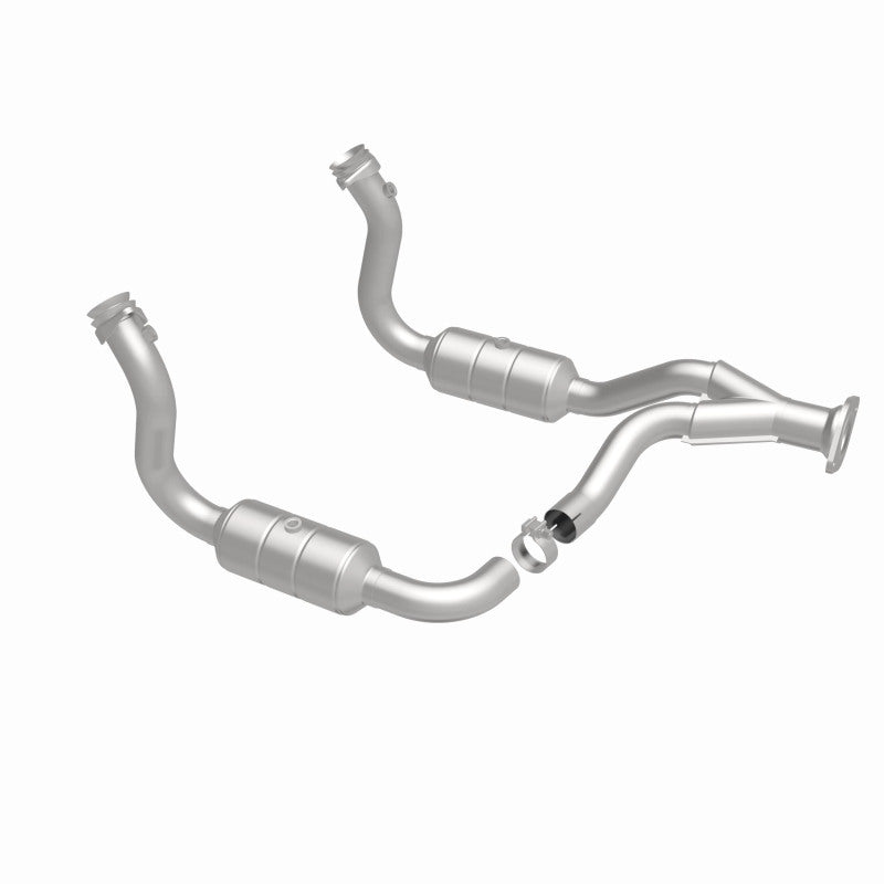 MagnaFlow 08-10 Ford F-350 Super Duty 6.8L Direct Fit Converter - 5451760