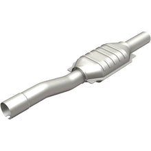 Load image into Gallery viewer, MagnaFlow Direct Fit Catalytic Converter 02-04 Jeep GC 4.0L Rear - 51698