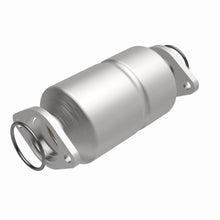 Load image into Gallery viewer, MagnaFlow Direct Fit Catalytic Converter 93-94 Corolla/Prizm CA - 338656