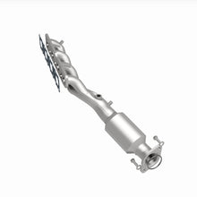 Load image into Gallery viewer, MagnaFlow 05-06 Nissan Titan 5.6L Direct Fit Converter - 5582357