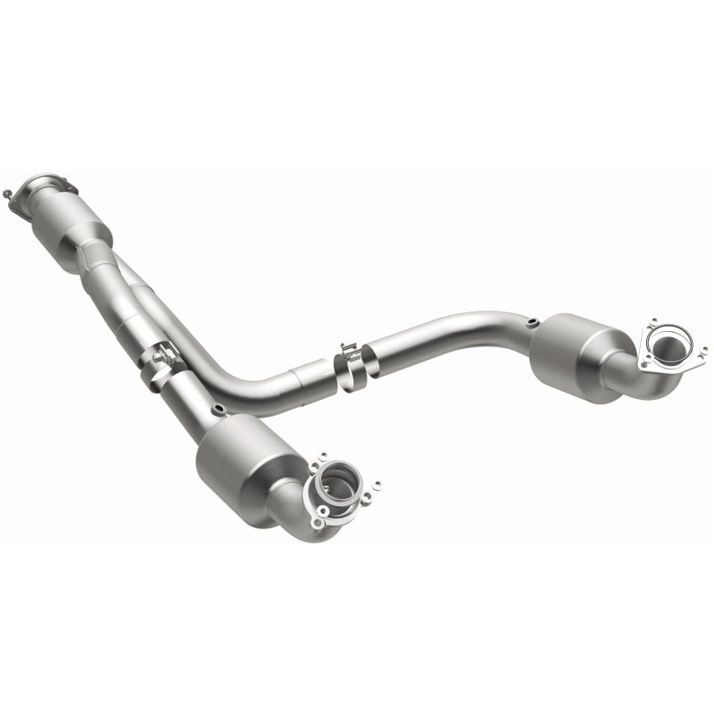 MagnaFlow 12-20 Chevrolet Express 4500 Underbody 6.0L Direct Fit Catalytic Converter - 280505