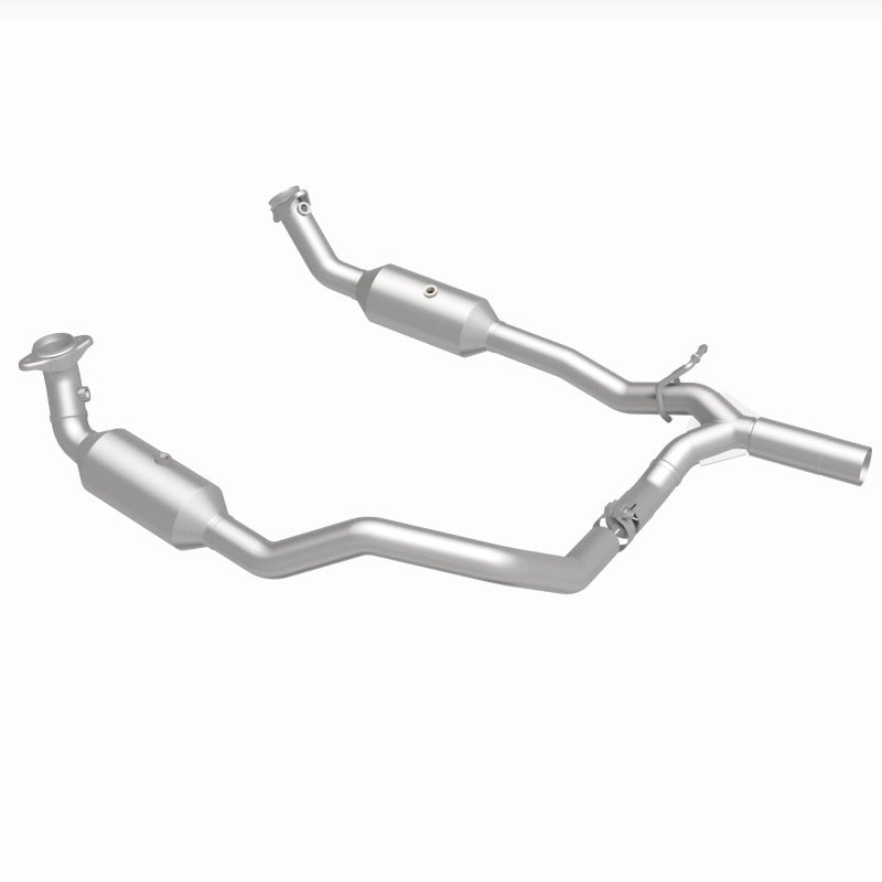 MagnaFlow 17-18 Ford E-350 6.8L Direct Fit Converter - 280014