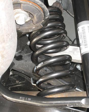 Eibach Pro-Kit for 11-12 Dodge Charger 2WD V6 / 2WD V8 (Will Not Effect Vehicle Height On Scat Pack) - 28105.140