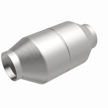 Load image into Gallery viewer, MagnaFlow Universal Catalytic Converter 02-06 Dodge Ram 2500/3500 Pickup 5.9L Cummins Diesel H.O. - 60121