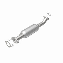 Load image into Gallery viewer, MagnaFlow Direct Fit Catalytic Converter 98-00 Niss Pathfinder 3.3L - 24748