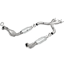 Load image into Gallery viewer, MagnaFlow Direct Fit Catalytic Converter Mustang 04 4.6L CA - 454018
