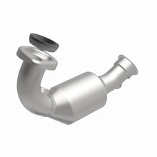 Load image into Gallery viewer, MagnaFlow 2003 Jeep Liberty 3.7L Direct Fit Converter - 4583052