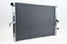 Load image into Gallery viewer, CSF Porsche 955/957 Cayenne / Audi Q7 / VW Touareg Heavy-Duty Performance Radiator - 7227