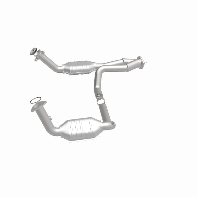 MagnaFlow DF Cat. Conv 02-06 Cadillac Truck. 8 5.3L Dual Conv. Y-Pipe Assy 2wd/Chevy Truck 99-07 - 51097