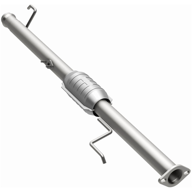 MagnaFlow Direct Fit Catalytic Converter 00-04 Tundra 3.4L rear OEM - 49704