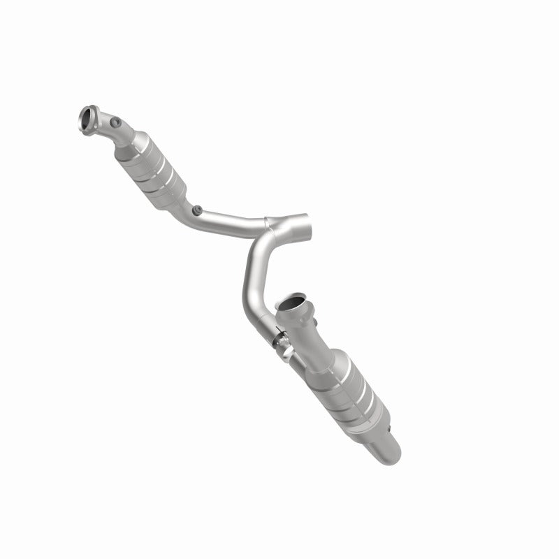 MagnaFlow Direct Fit Catalytic Converter 2006 Dodge RAM 1500 Pickup 5.7L Solid Front Axle - 49711