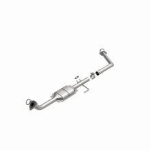 Load image into Gallery viewer, MagnaFlow Direct Fit Catalytic Converter 01-04 Toyota Sequoia 4.7L D/S - 93376