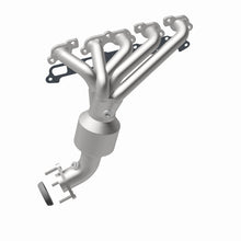 Load image into Gallery viewer, MagnaFlow Direct Fit Catalytic Converter 04-06 Chevy Colorado 3.5L - 50664