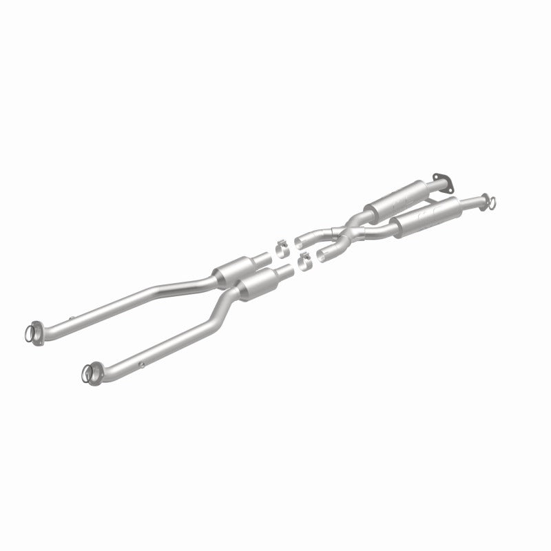 MagnaFlow 15-17 RC350 V6 3.5 OEM Underbody Direct Fit Converter - 21-051