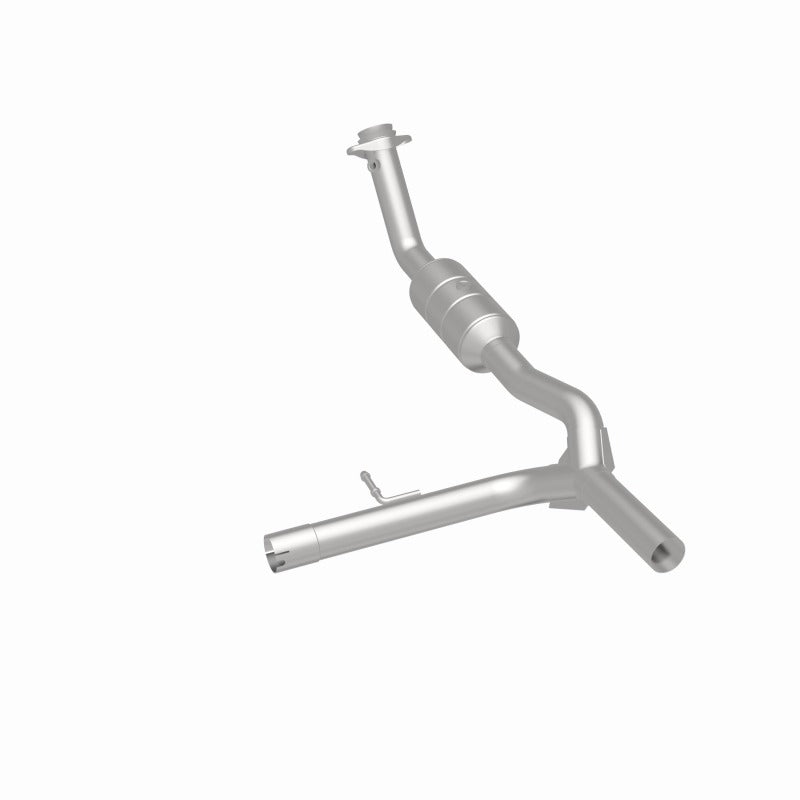 MagnaFlow 2005 Ford F-150 4.6L Direct Fit Converter - 4551410