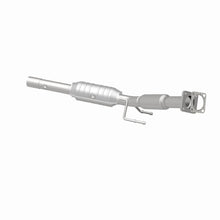 Load image into Gallery viewer, MagnaFlow Direct Fit Catalytic Converter 06-08 Volkswagen Jetta/Rabbit 2.5L (49 State) - 24320