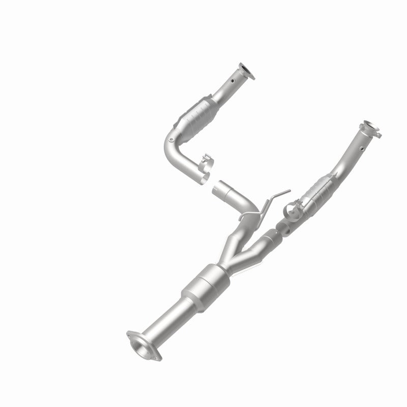 MagnaFlow Direct Fit Catalytic Converter 11-13 Chev Silverado 2500 HD/3500 HD 6.0L - 51812